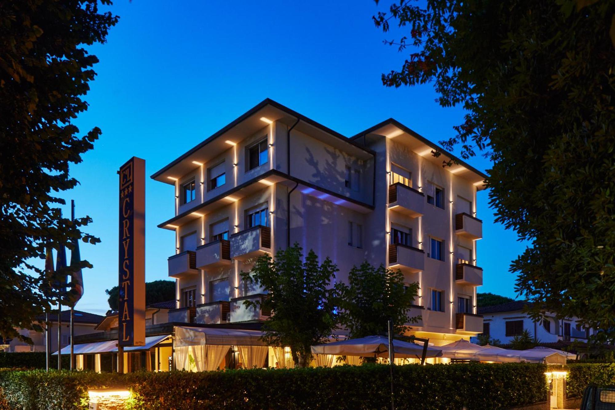 Hotel Crystal Marina di Pietrasanta Exterior photo